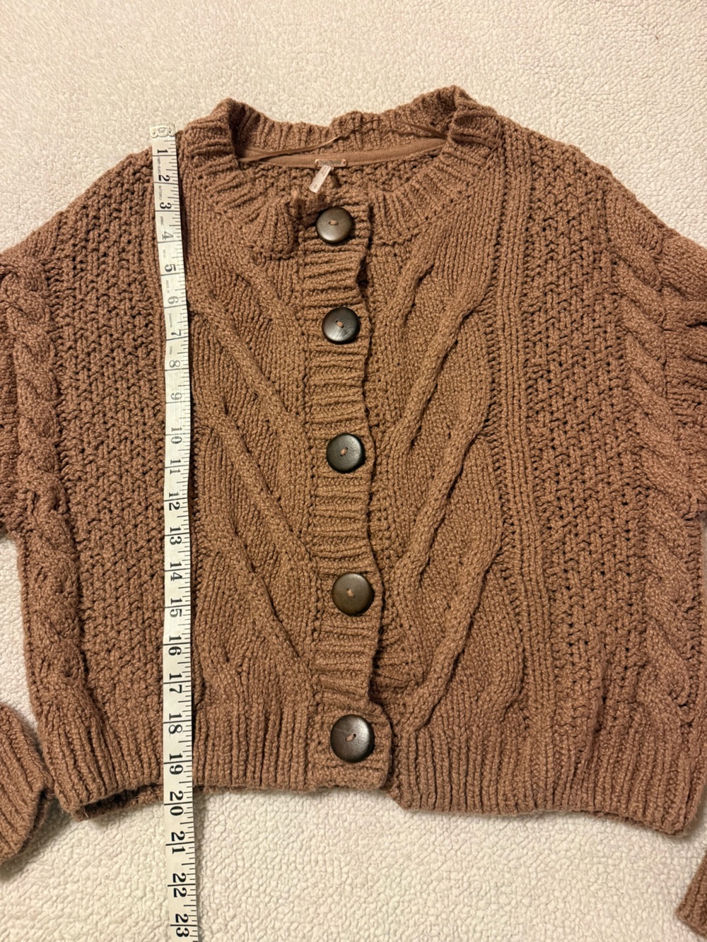 Free People Bonfire Cable Knit Cardigan Beaver Fur Brown Tan Chunky Sweater S - Picture 7 of 11